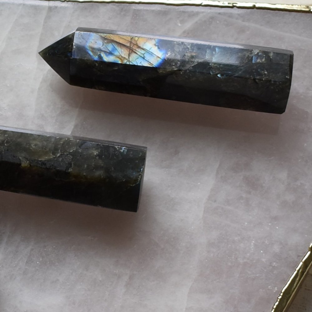Flash Labradorite Tower - Picture 3 of 3